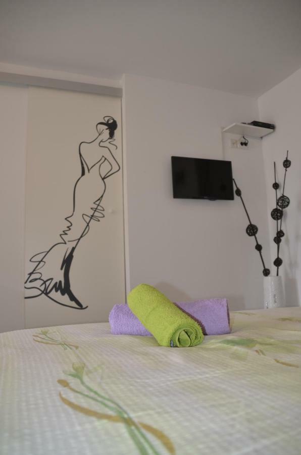 Apartments Lilly - Studio Rijeka Luaran gambar